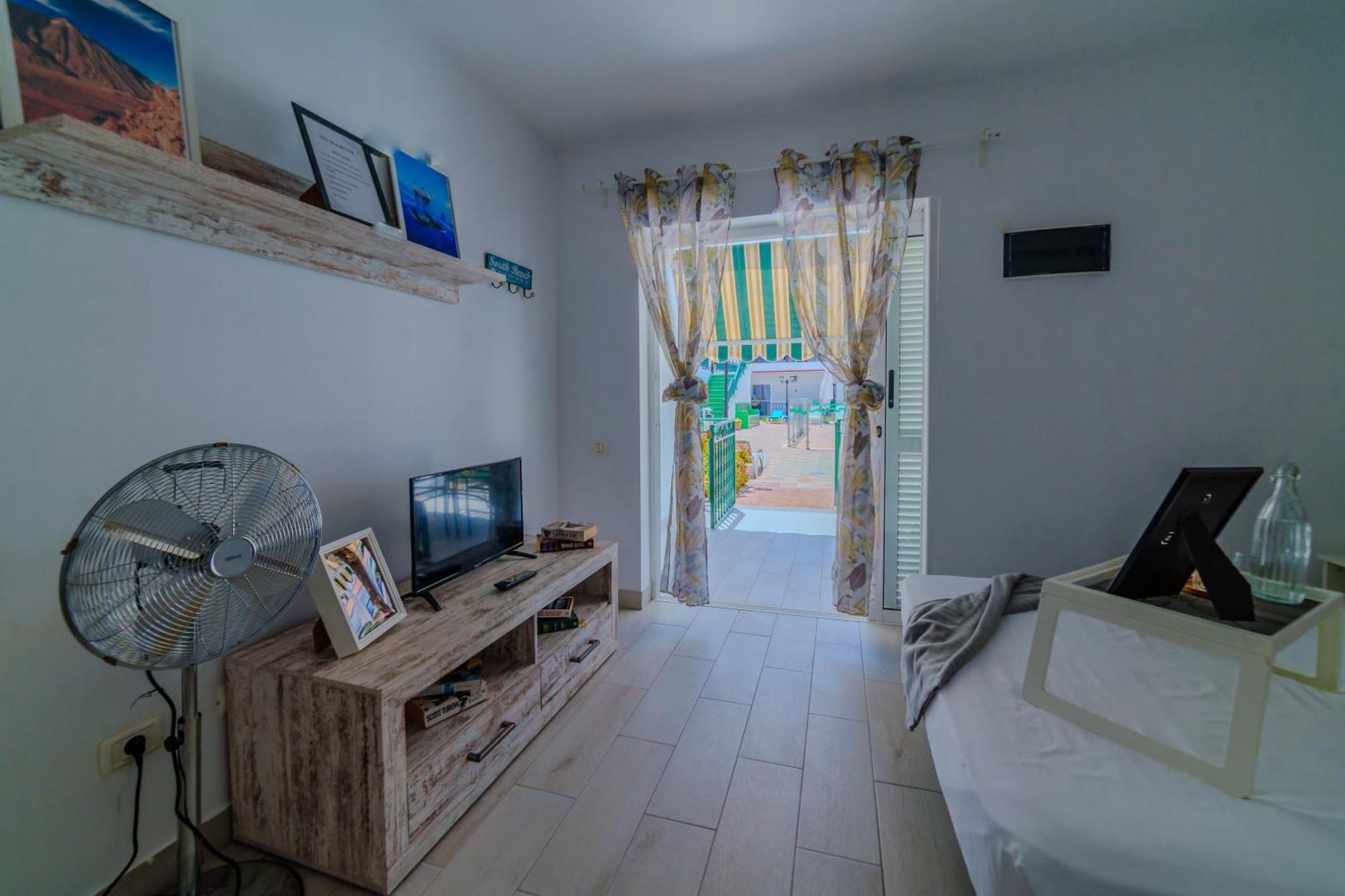 ארונה Acogedor Estudio En Tenerife Sur מראה חיצוני תמונה